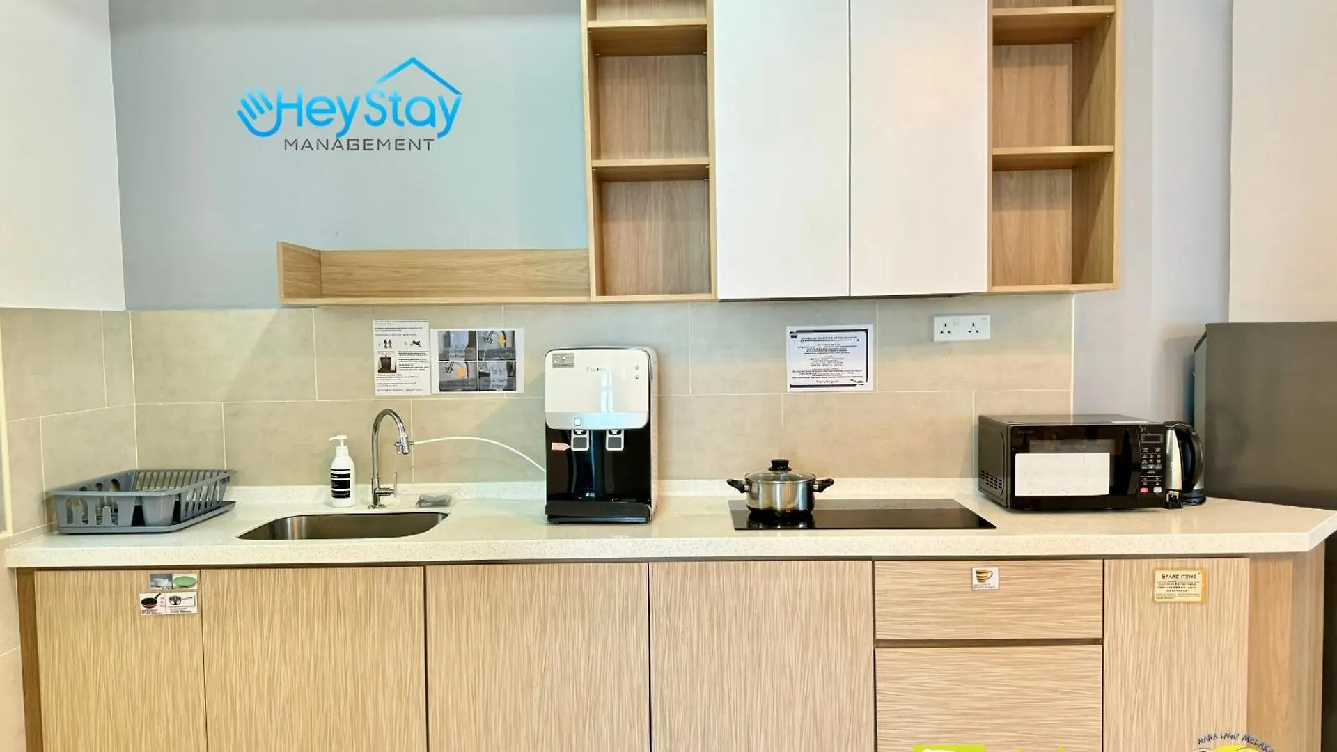 Atlantis Residences Melaka By Heystay Management 0*, Malacca