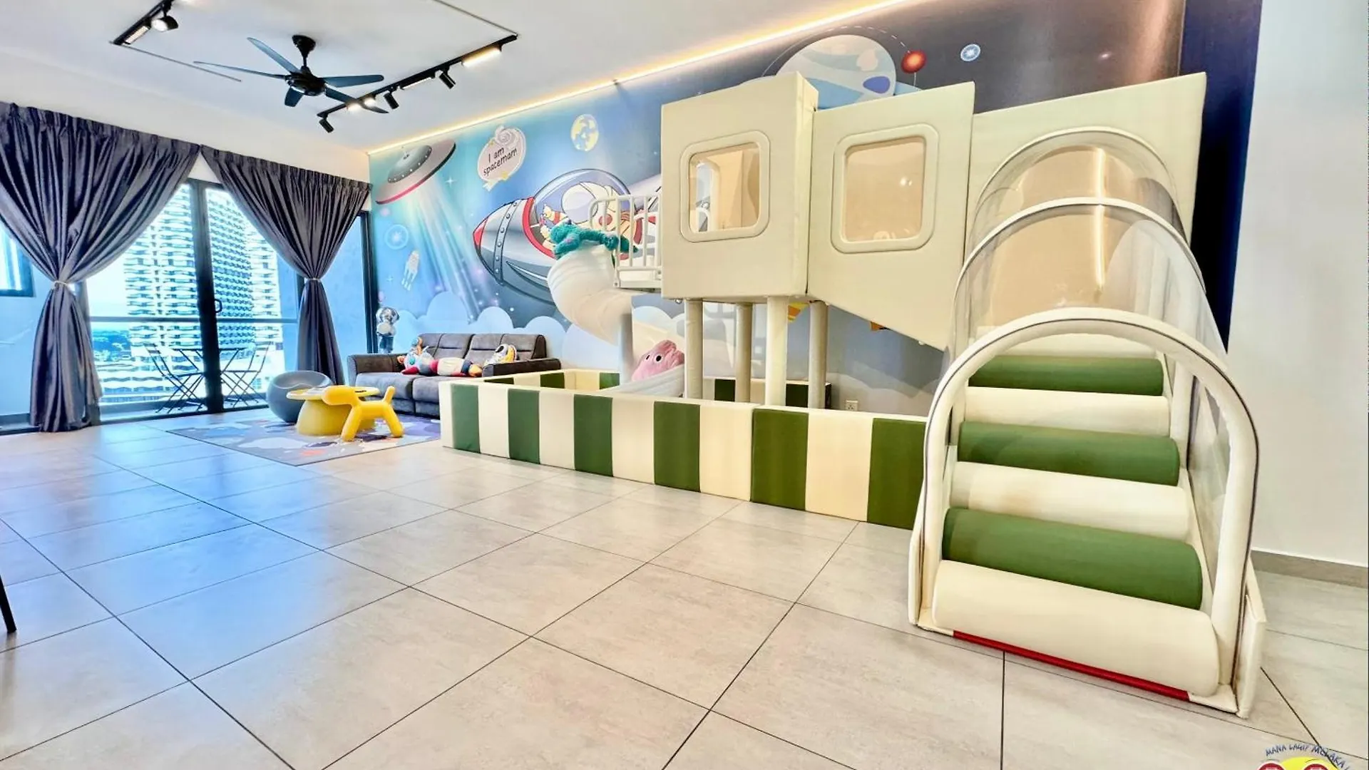 Atlantis Residences Melaka By Heystay Management 0*, Malacca